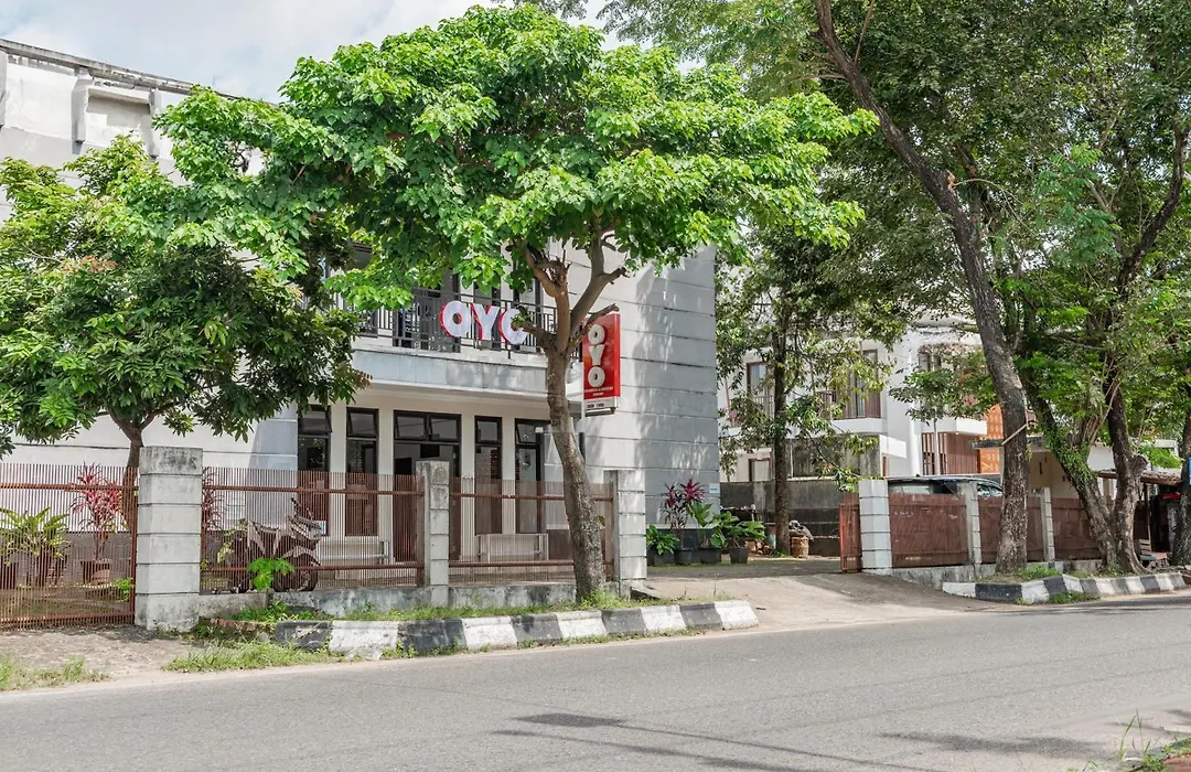 Hotel O Kambang Iwak Area Near Kambang Iwak Park Formerly Kerangga-1